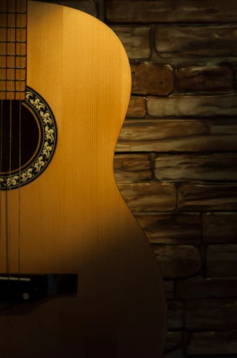 Make Your Guitar Skills Better With Online Acoustic Lessons