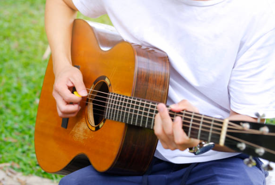 The Importance of Warm-Ups for Guitar Players: Exercises for Beginners