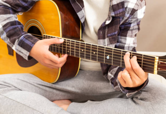 Guitar Maintenance 101: How to Care for Your Guitar Easy